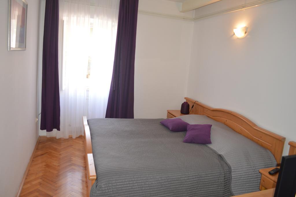 Guest House Kolarin Slano Rom bilde